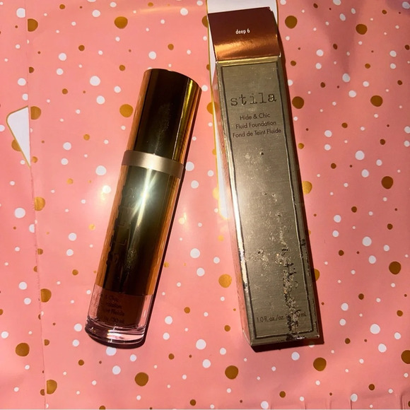 Stila Hide & Chic Fluid Foundation-Shades Deep 6 - Picture 1 of 4